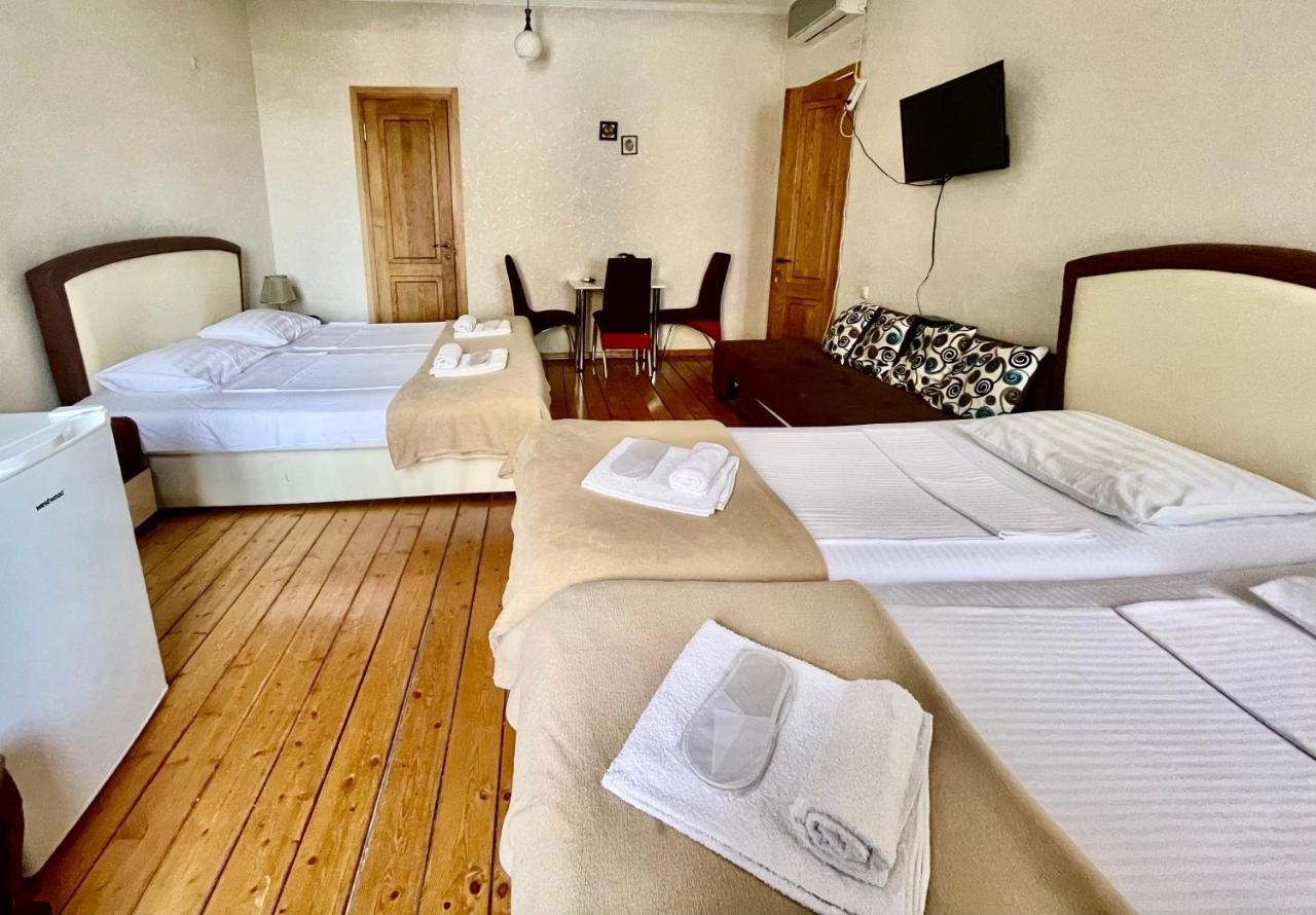 Guest House Lusi Tbilissi Extérieur photo