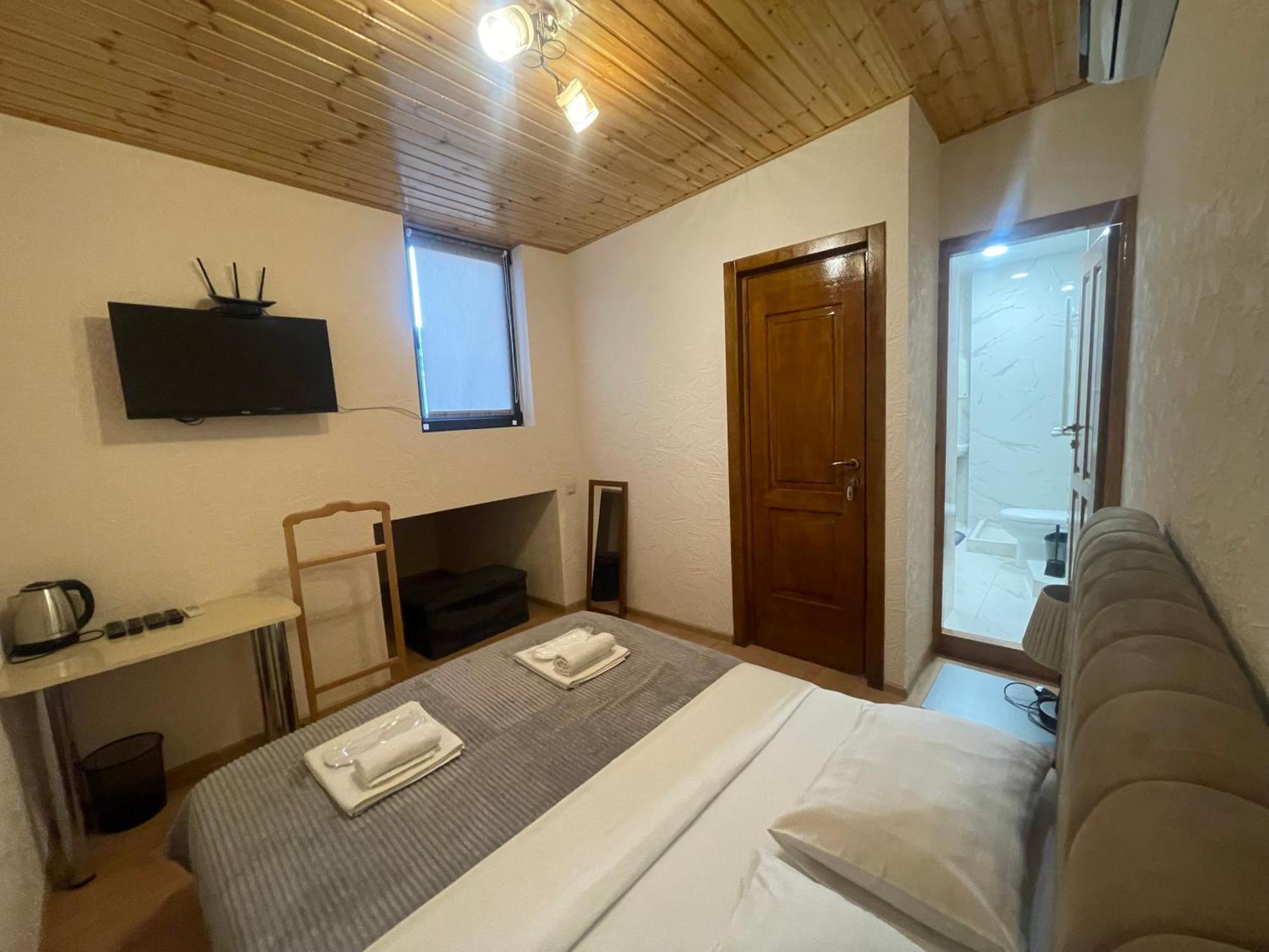 Guest House Lusi Tbilissi Extérieur photo